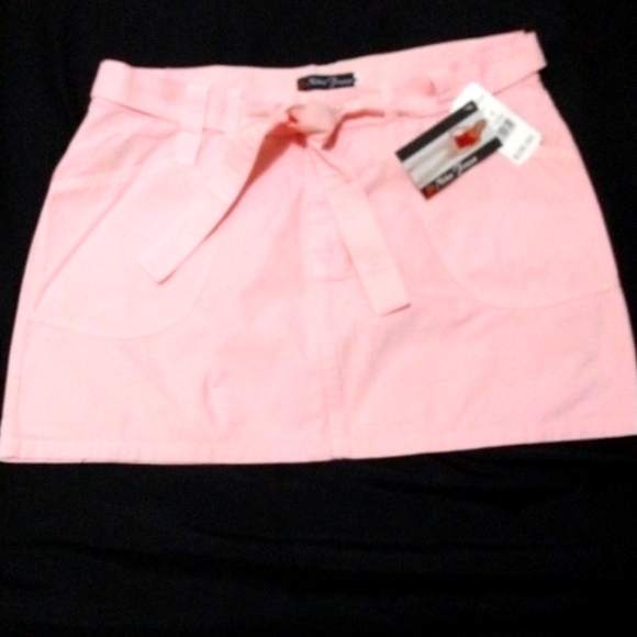 Pink mini skirt - Picture 1 of 13